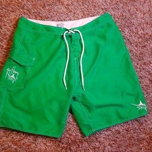 7S2.  Guy Harvey board shorts (men)